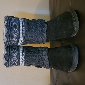 Mukluks boots